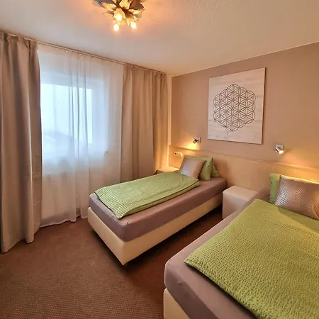 Erich Schweiger * サンクト・アントン・アム・アールベルク